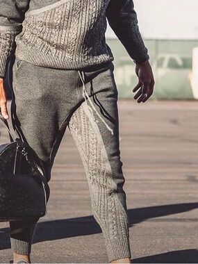 NEW Twenty Montreal‎ Felt Connect Fleece-Lined Joggers with Knit Sweater Panel
